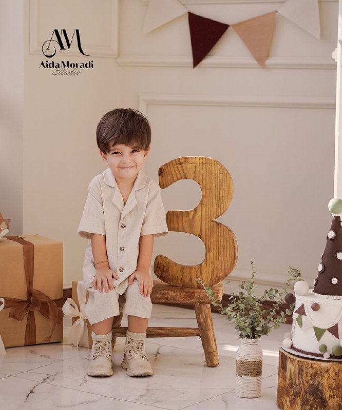 نمونه کارهای عکاسی کودک و نوزاد - استودیو آیدا نمونه کارهای عکاسی کودک و نوزاد - استودیو آیدا