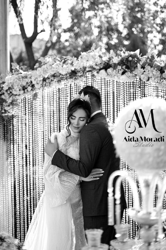 نمونه کارهای آتلیه عروس استودیو آیدا نمونه کارهای آتلیه عروس استودیو آیدا