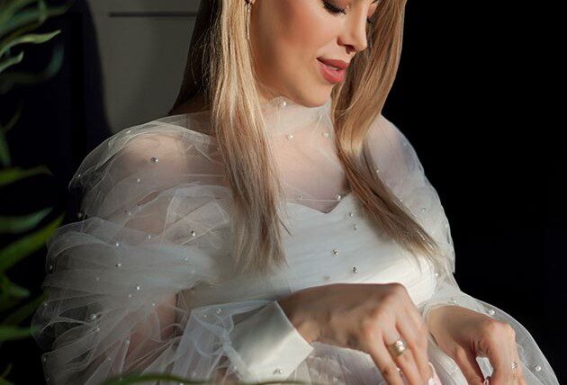 عکاسی بارداری نمونه کارهای استودیو آیدا