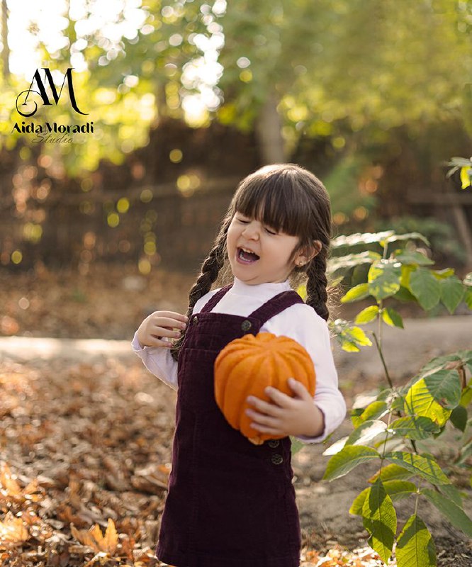 نمونه کارهای عکاسی کودک و نوزاد - استودیو آیدا نمونه کارهای عکاسی کودک و نوزاد - استودیو آیدا