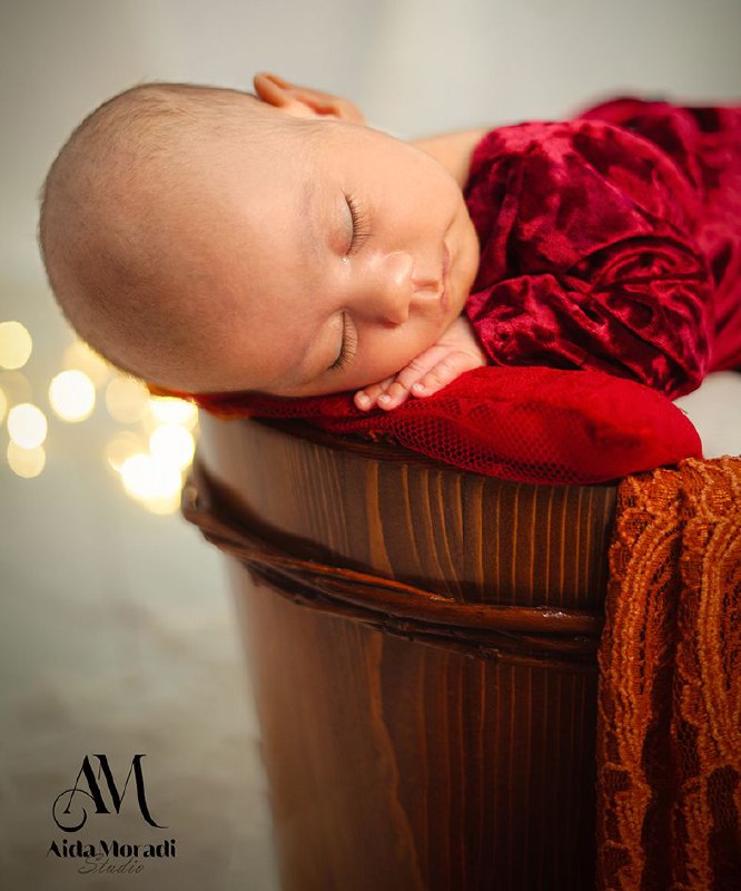 نمونه کارهای عکاسی نوزاد - استودیو آیدا نمونه کارهای عکاسی نوزاد - استودیو آیدا