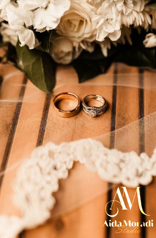 نمونه کارهای عکاسی عروسی استودیو آیدا نمونه کارهای عکاسی عروسی استودیو آیدا